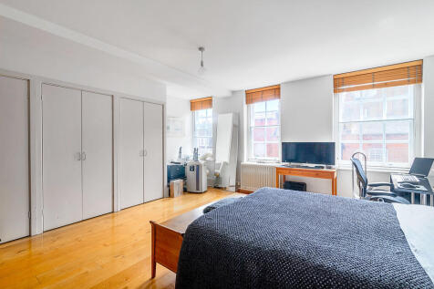 Earlham_Street_04