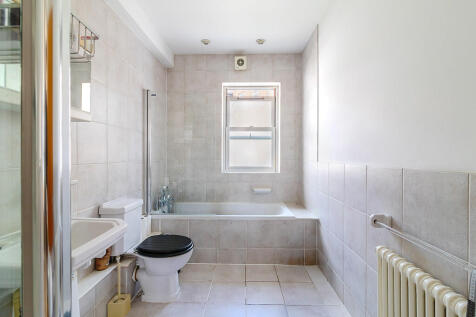 Earlham_Street_05