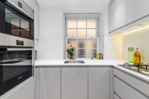 Betterton_House_0...