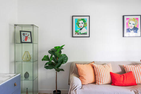 Dudley_Court_09