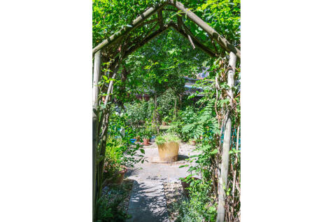 Dudley_Court_13b