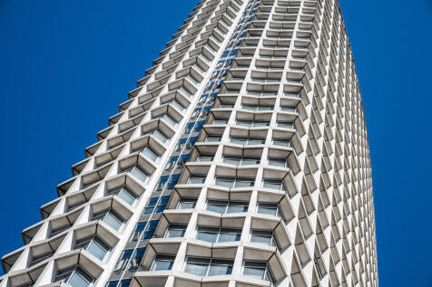Centre_Point_12