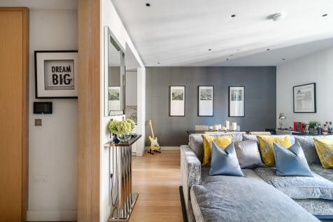 101_Floral_Court_...