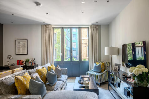 101_Floral_Court_...