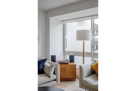 Cinnamon_Wharf_25...