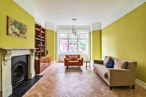 Hyde_Park_Mansion...