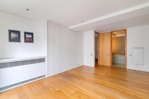 Macklin_Street_12