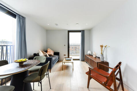 10 Carnaby Lofts-...
