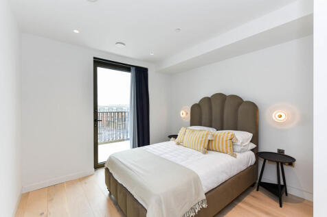 10 Carnaby Lofts-...