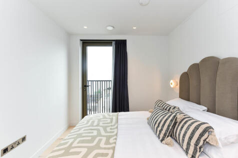 10 Carnaby Lofts-...