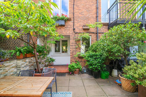 Neal_Street_34