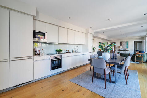 Stukeley_Street_0...