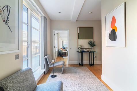 Stukeley_Street_0...