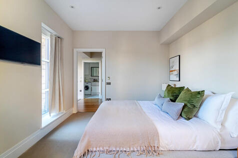 Stukeley_Street_1...