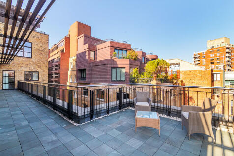 Stukeley_Street_1...