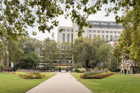 Embankment Garden...