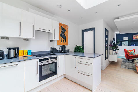 Lincolns_Inn_Fiel...