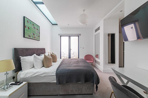 Lincolns_Inn_Fiel...