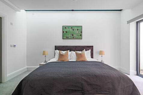 Lincolns_Inn_Fiel...