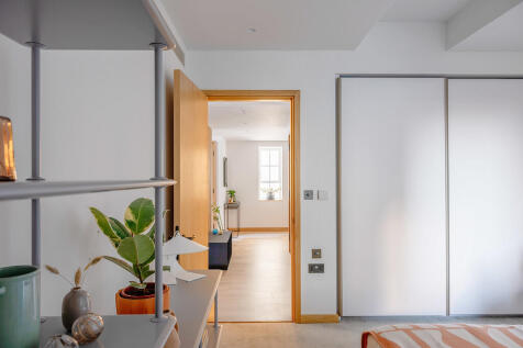 2_Arclight_Lofts_...