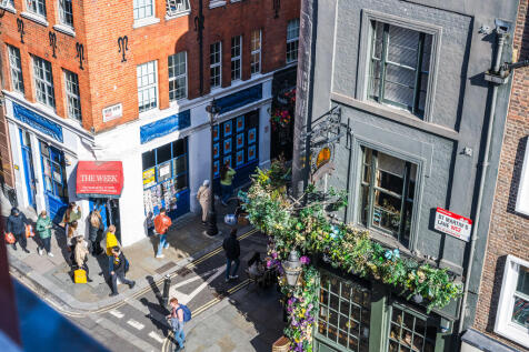 Charing Cross Man...