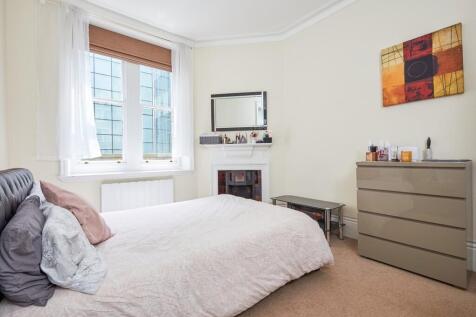 Burleigh Mansions...