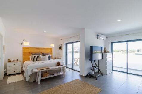 Bedroom en-suite