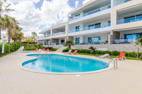 Pool area
