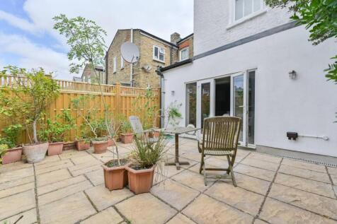 Property Image 11