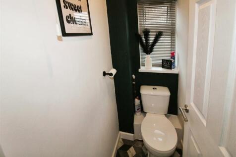 Separate WC