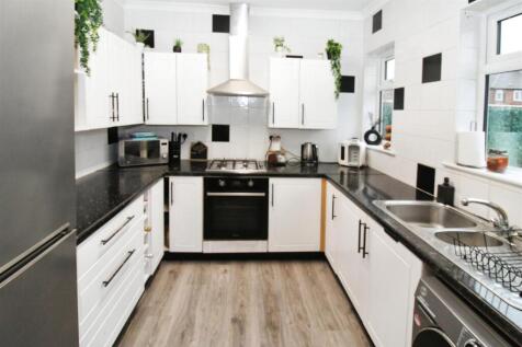 Fitted Kitchen