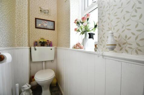 Separate WC