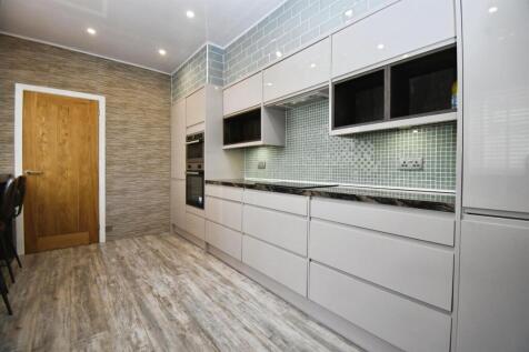 Fitted Kitchen