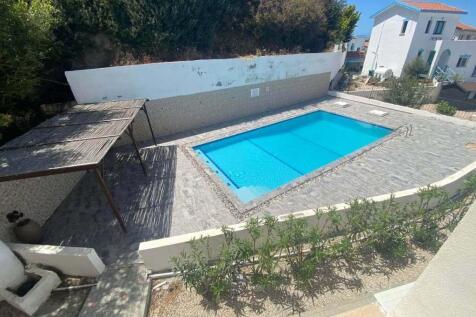 House pool