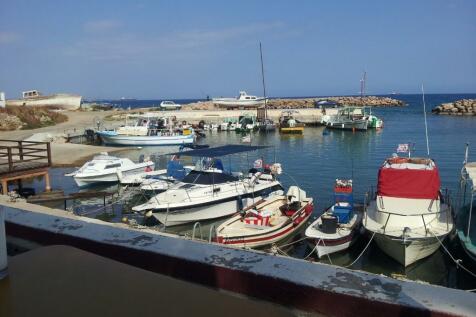 Bogaz harbour nearby