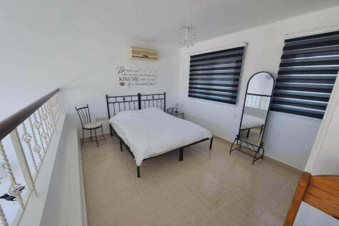 Gallery bedroom