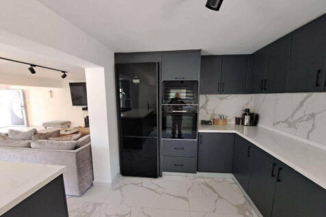Brand new kitchen