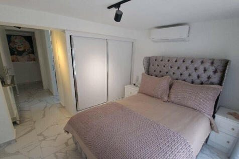 bedroom 2  ground