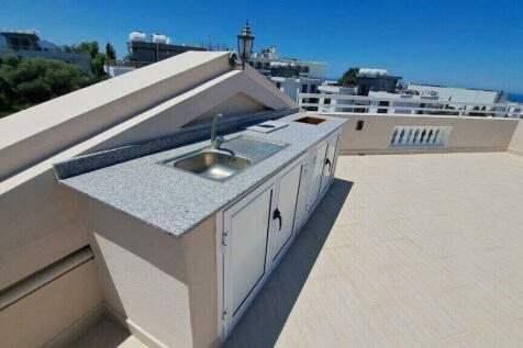 roof terrace