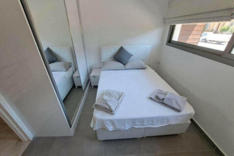 Mezzanine bed 1