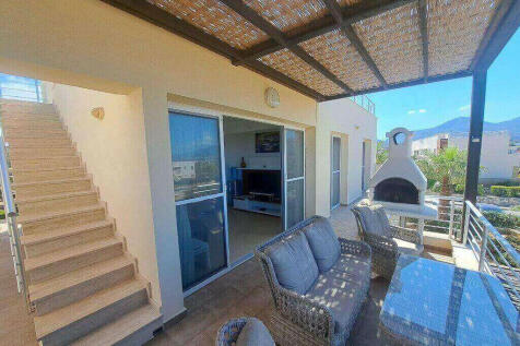 Dining terrace