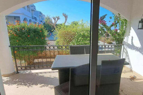 Garden apt view