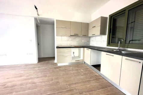 Kitchen, living area
