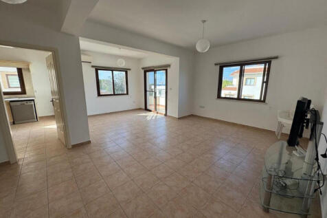 huge living area