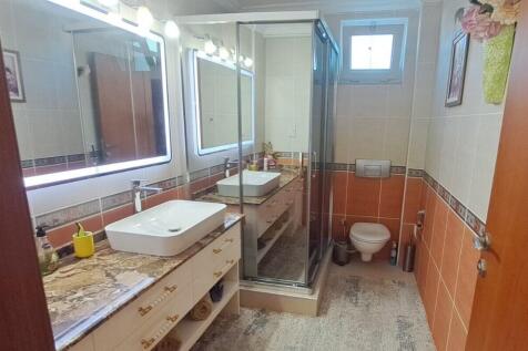 downstairs bathroom