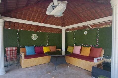 Garden nook