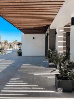 exterior terrace