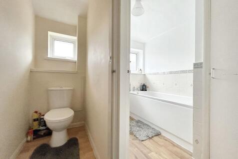 BATHROOM AND WC