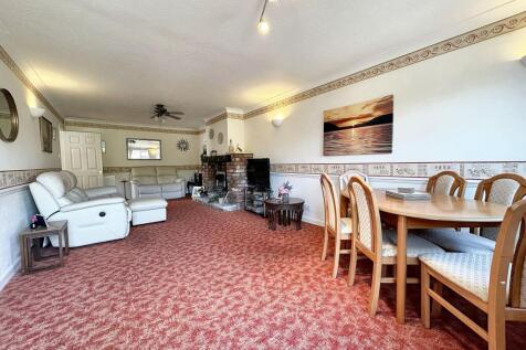 Lounge/Diner