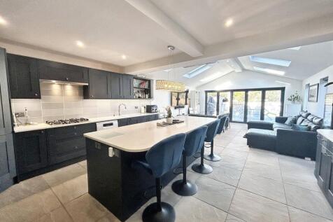 KITCHEN/LIVING/DINING ROOM